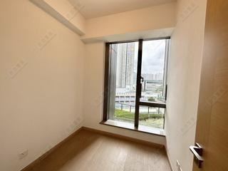 Wong Chuk Hang - The Southside Phase 2 La Marina Tower 2A 05