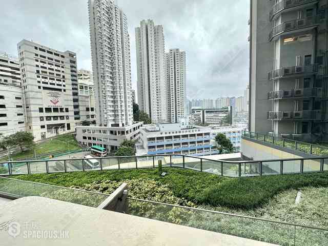 Wong Chuk Hang - The Southside Phase 2 La Marina Tower 2A 09