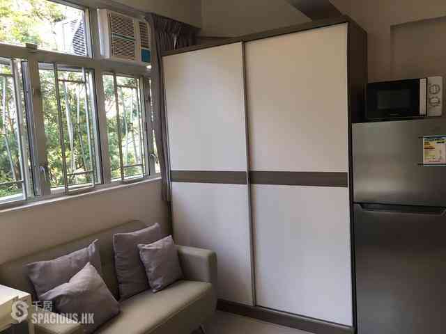 Tsz Wan Shan - Kwong Fat Building 02