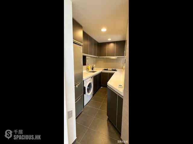 Ap Lei Chau - South Horizons Phase 2 Yee Moon Court (Block 12) 05
