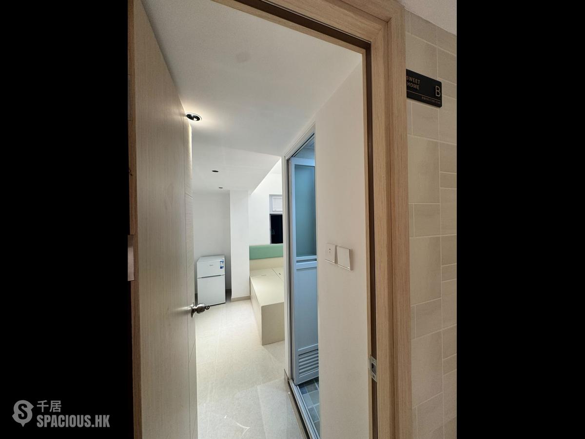 Tsim Sha Tsui - Far East Mansion 01