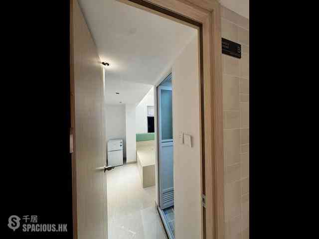 Tsim Sha Tsui - Far East Mansion 01