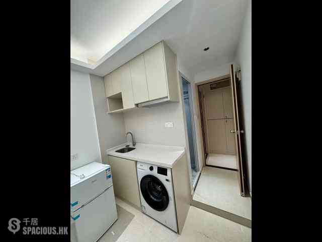 Tsim Sha Tsui - Far East Mansion 03