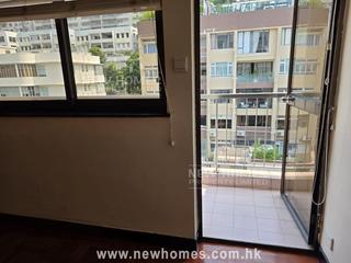 Happy Valley - Antonia House 03