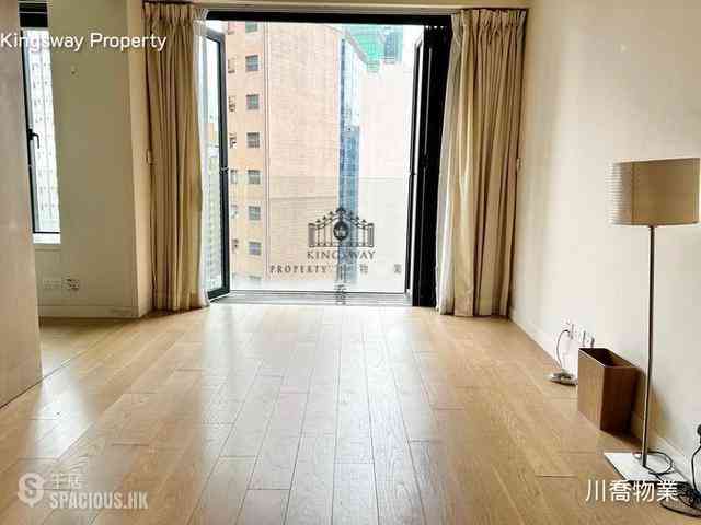 Mid Levels Central - Gramercy 02