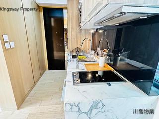 Mid Levels Central - Gramercy 03