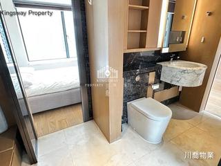 Mid Levels Central - Gramercy 05