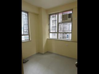 North Point - Fung Cheong Building 02