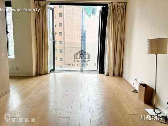 Mid Levels Central - Gramercy 02