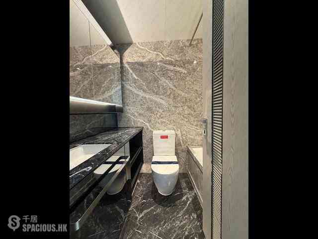 Wong Chuk Hang - The Southside Phase 3B Blue Coast 06