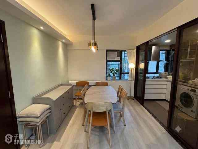 Mid Levels Central - Robinson Heights 01