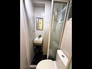 Shau Kei Wan - Fong Man House 02