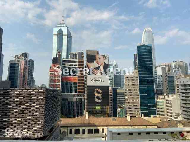 Central - Tung Yuen Building 01