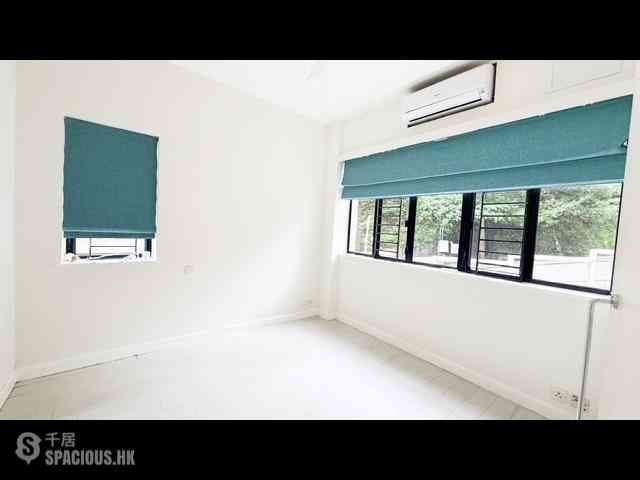 Repulse Bay - Repulse Bay Garden Block 6 09