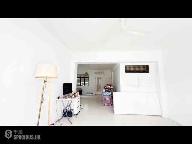 Repulse Bay - Repulse Bay Garden Block 6 04