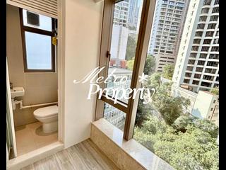 Mid Levels Central - 22A, Kennedy Road 03