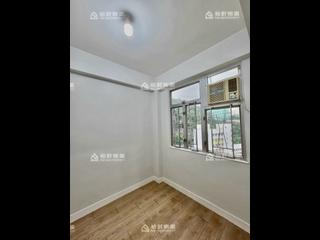 鲗鱼涌 - 侨英大厦 04