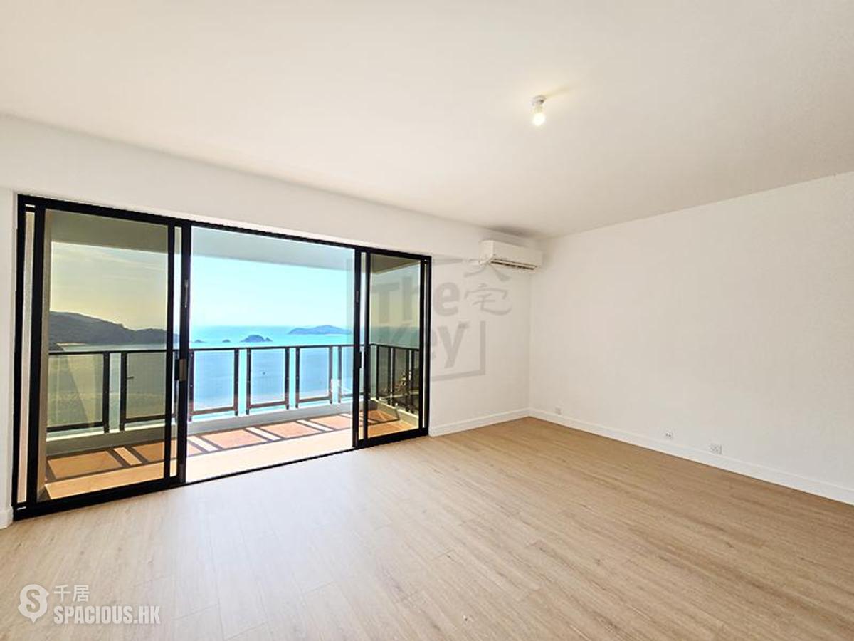 Repulse Bay - Repulse Bay Apartments 01