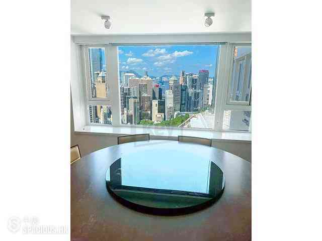 Mid Levels Central - Pine Court 02