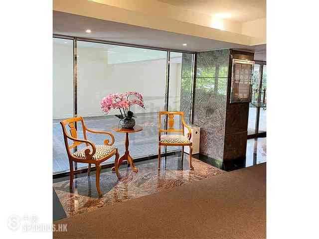 Mid Levels Central - Pine Court 04