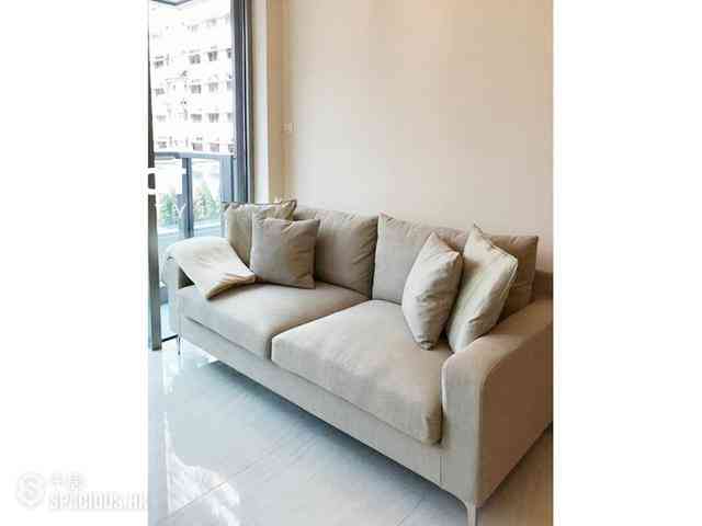 Sai Ying Pun - King's Hill 05