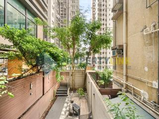 Mid Levels Central - Ying Fai Court 02