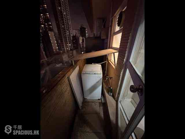 Tsim Sha Tsui - Ocean View Court 10