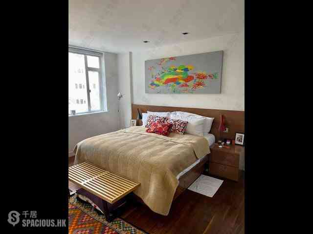 Mid Levels Central - Best View Court Block 66, Macdonnell Road 10
