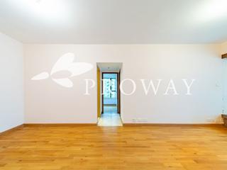 Mid Levels Central - Hillsborough Court 04