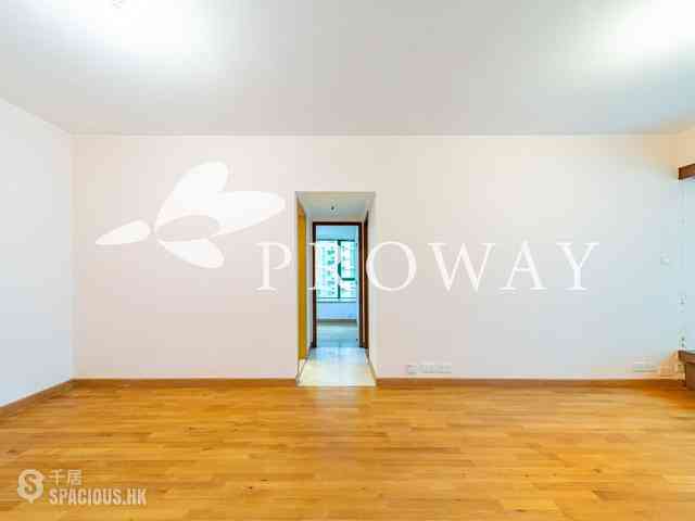 Mid Levels Central - Hillsborough Court 04