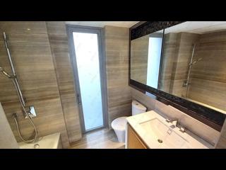 Sai Ying Pun - The Summa Block 2 13