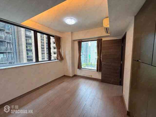 Mid Levels Central - Park Rise 01