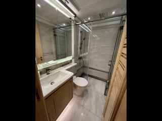Sai Ying Pun - 63, Pokfulam Amber House (Tower 1) 02