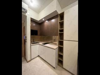Sai Ying Pun - 63, Pokfulam Amber House (Tower 1) 11
