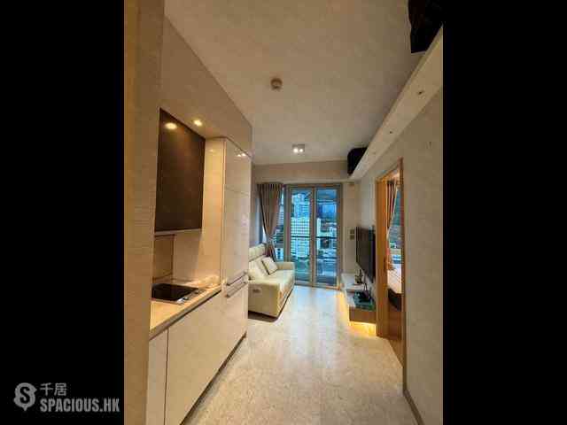 Sai Ying Pun - 63, Pokfulam Amber House (Tower 1) 07