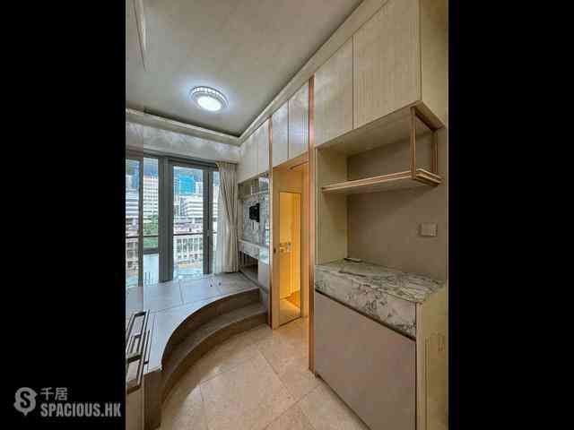 Sai Ying Pun - 63, Pokfulam Amber House (Tower 1) 05