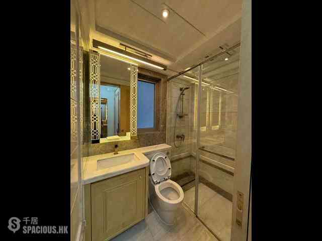 Sai Ying Pun - 63, Pokfulam Amber House (Tower 1) 08