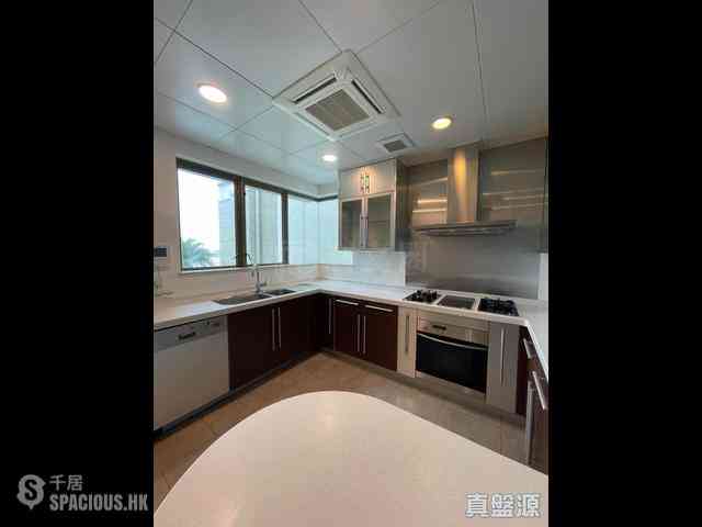 The Peak - Kellett House 04
