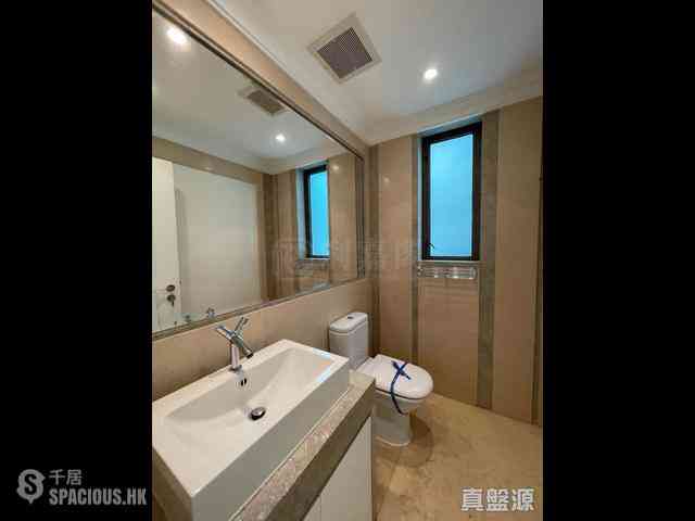 The Peak - Kellett House 05