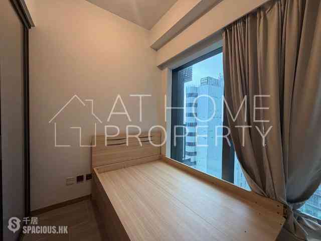 Sai Ying Pun - One・Artlane 03
