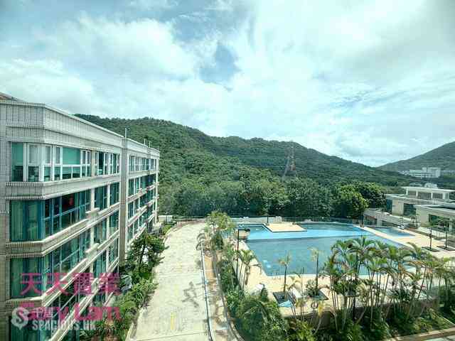 Clear Water Bay - Hillview Court 01