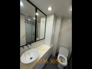 Mid Levels West - Chong Yuen 10