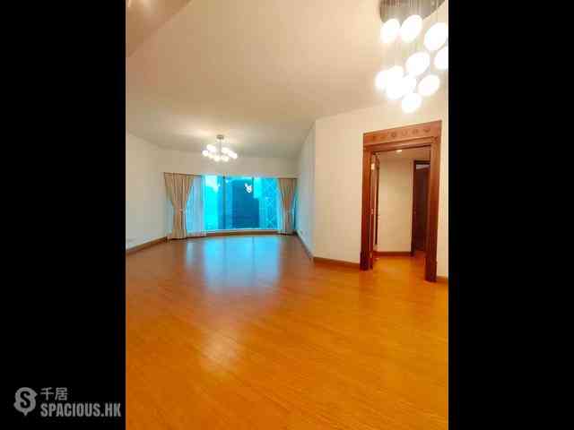 Mid Levels Central - Regence Royale Tower 1 02