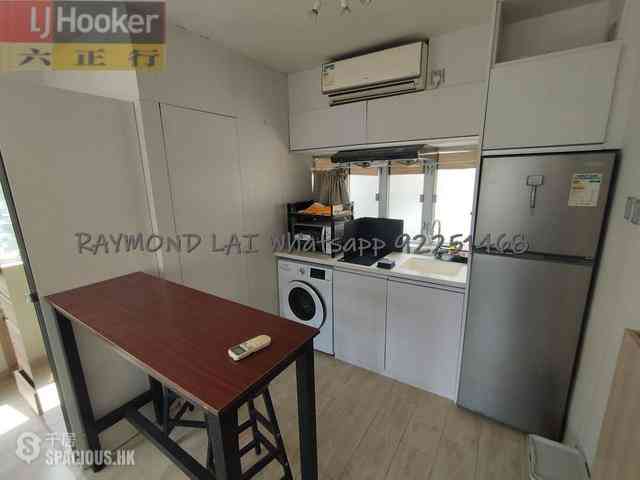 Sai Ying Pun - Fook Moon Building 01
