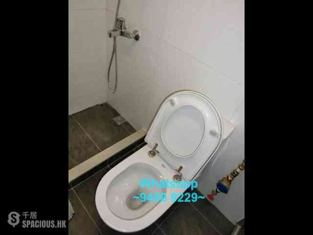 Sai Ying Pun - 25, First Street 05