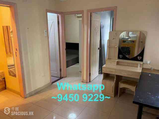Sai Ying Pun - Tung Cheung Building 03