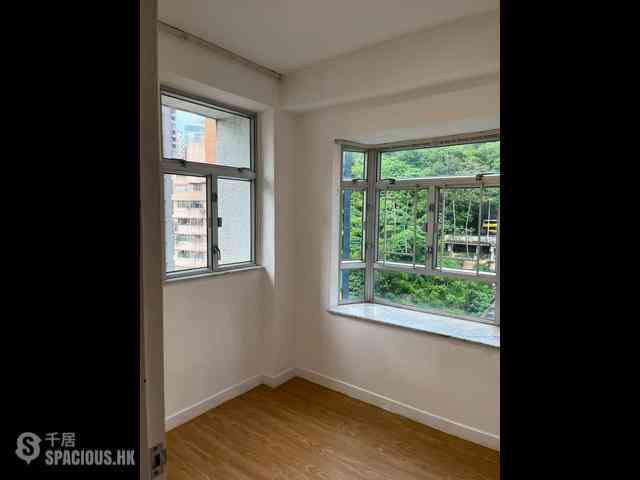 Tai Hang - Lily Court 01