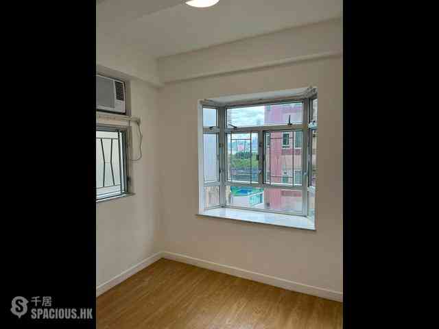 Tai Hang - Lily Court 02