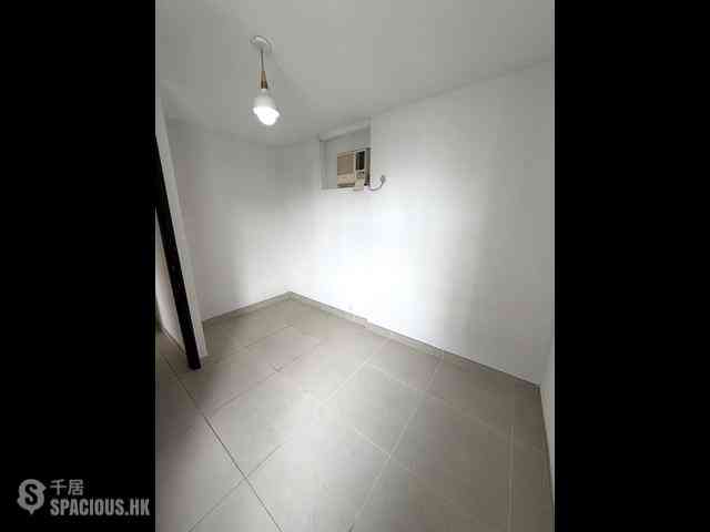 Tai Koo Shing - Tai Koo Shing Sing Fai Terrace Hoi Sing Mansion 04