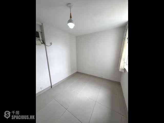 Tai Koo Shing - Tai Koo Shing Sing Fai Terrace Hoi Sing Mansion 05